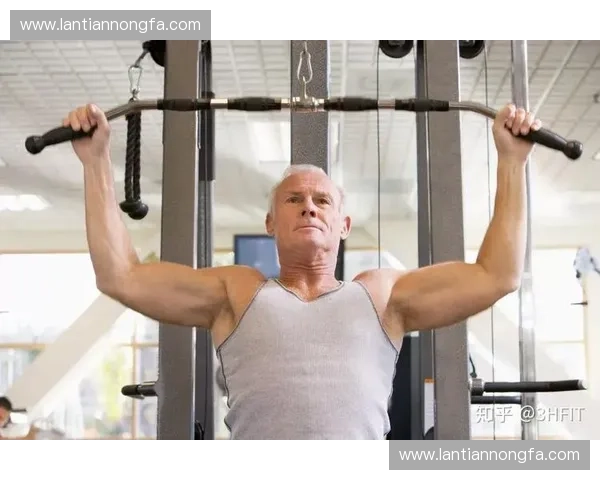 以抗阻训练为核心的全周期力量提升与身体机能优化新路径实践探索